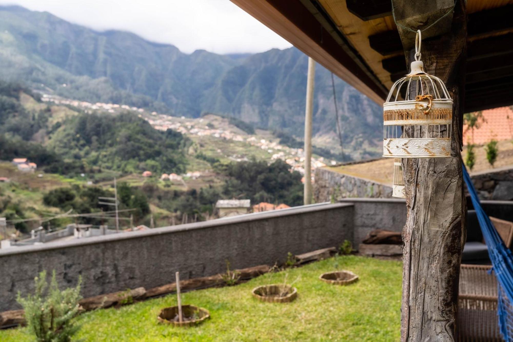 Сasa de vacaciones Madeira Bird House - House In The Mountains With Garden São Vicente